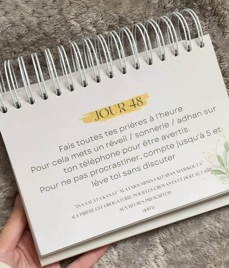 Le calendrier de bureau Noor